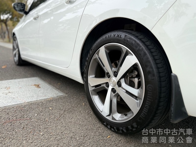 2019年 Peugeot寶獅 308 SW 1.2T汽油渦輪 旅行車 全新改款