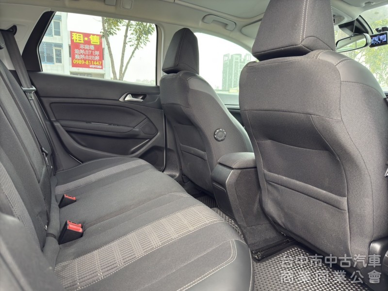 2019年 Peugeot寶獅 308 SW 1.2T汽油渦輪 旅行車 全新改款