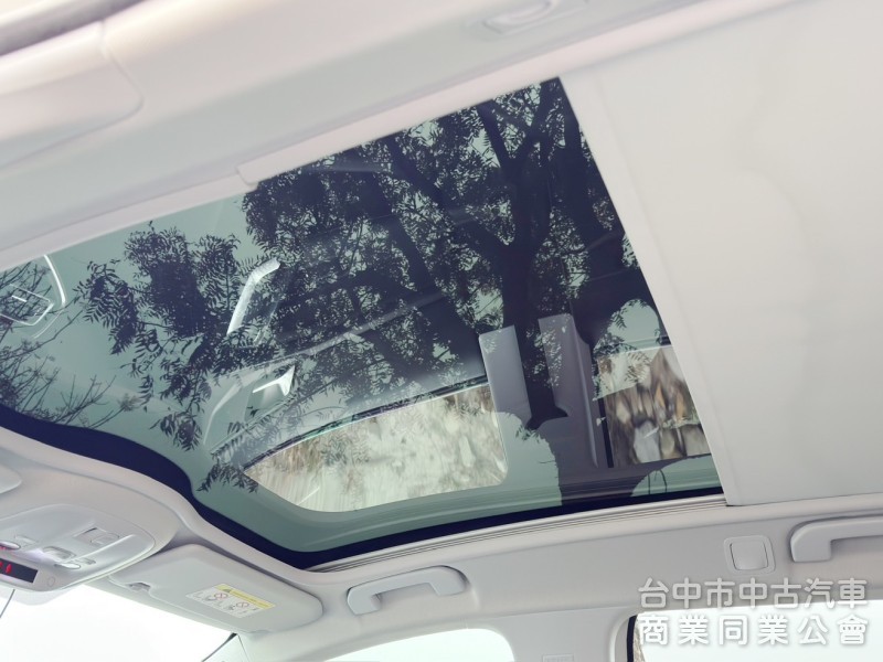 2019年 Peugeot寶獅 308 SW 1.2T汽油渦輪 旅行車 全新改款
