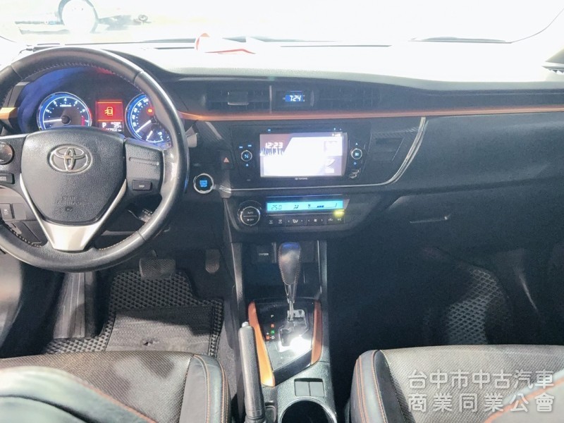 2015 ALTIS X版 免鑰匙 導航 倒車顯影 認證車 里程16萬