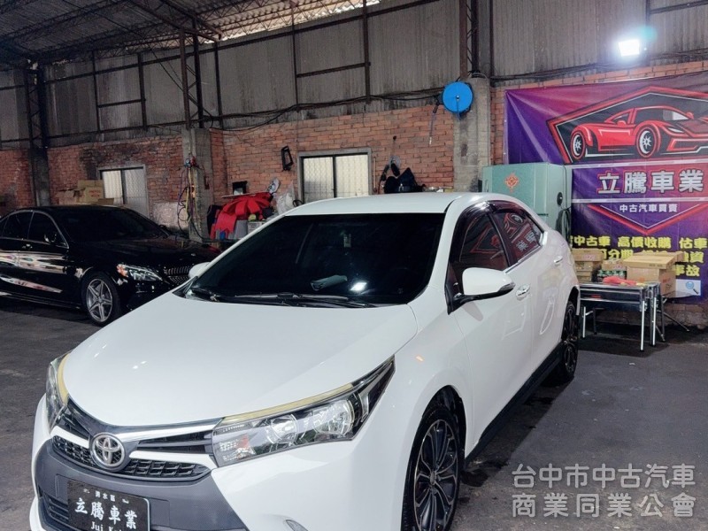 2015 ALTIS X版 免鑰匙 導航 倒車顯影 認證車 里程16萬