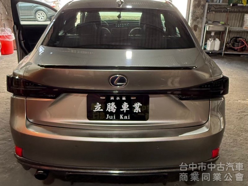 2013 頂級 IS300h F-Sport NAVI 大電池已更換 安卓機原版認證
