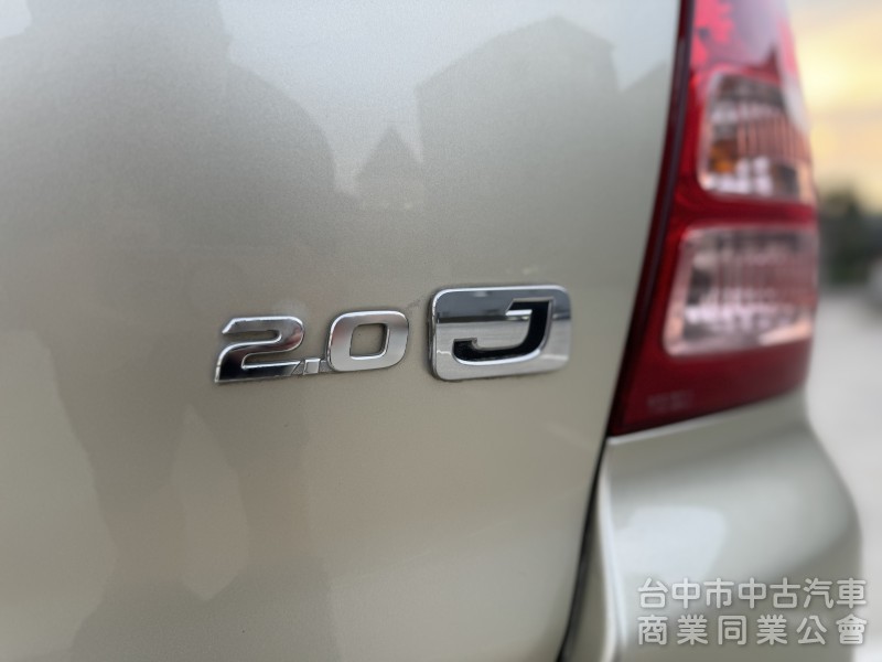 2013 TOYOTA INNOVA 2.0自排 一手車 全車原鈑件 客貨