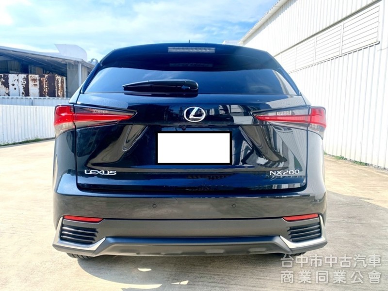 2021 NX200 特仕運動豪華版 選配360環景 車美仕多媒體影音 電動天窗 雙前電動椅 電尾門
