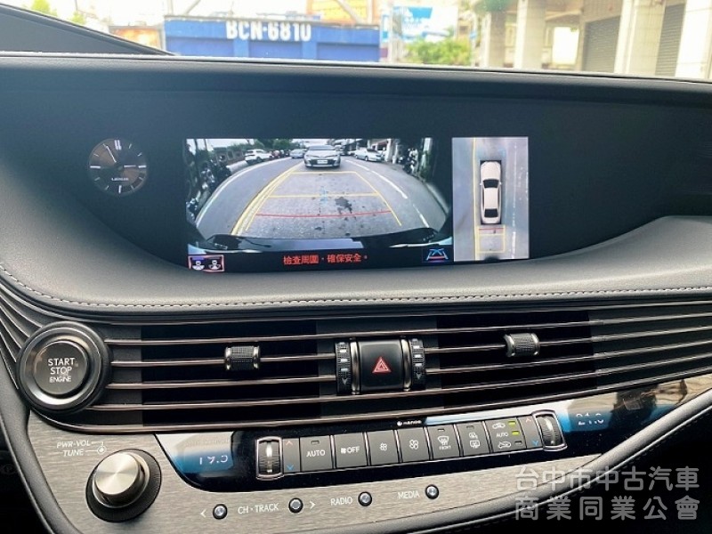 LS500 旗艦版 低里程 雙渦輪增壓 421匹大馬力 後座電視影音 氣動按摩座椅 20吋霧黑鋁圈