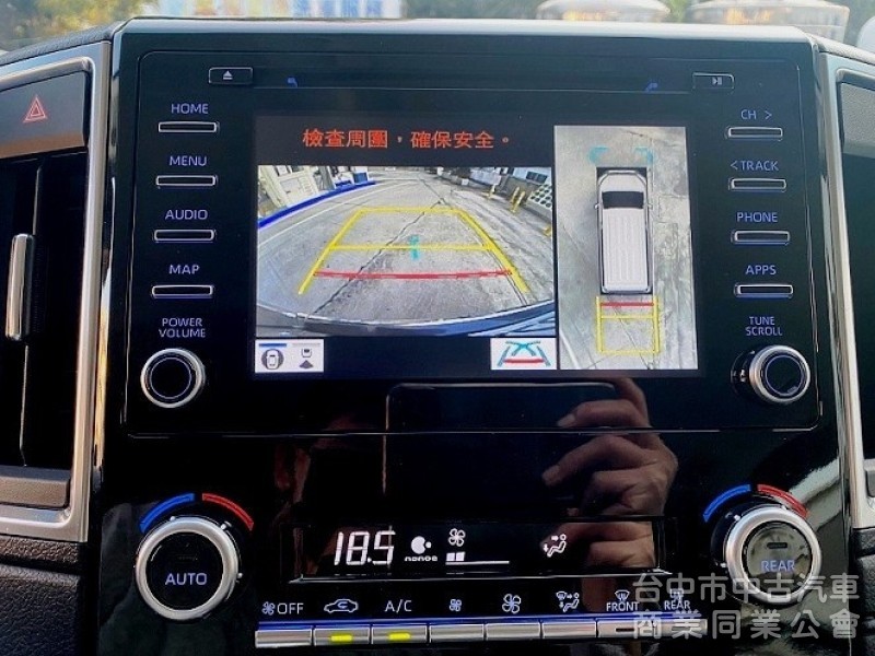 2022 Toyota Granvia 9人座旗艦版 超低里程 僅跑2萬公里！原廠保固中 商務自用載客首選~