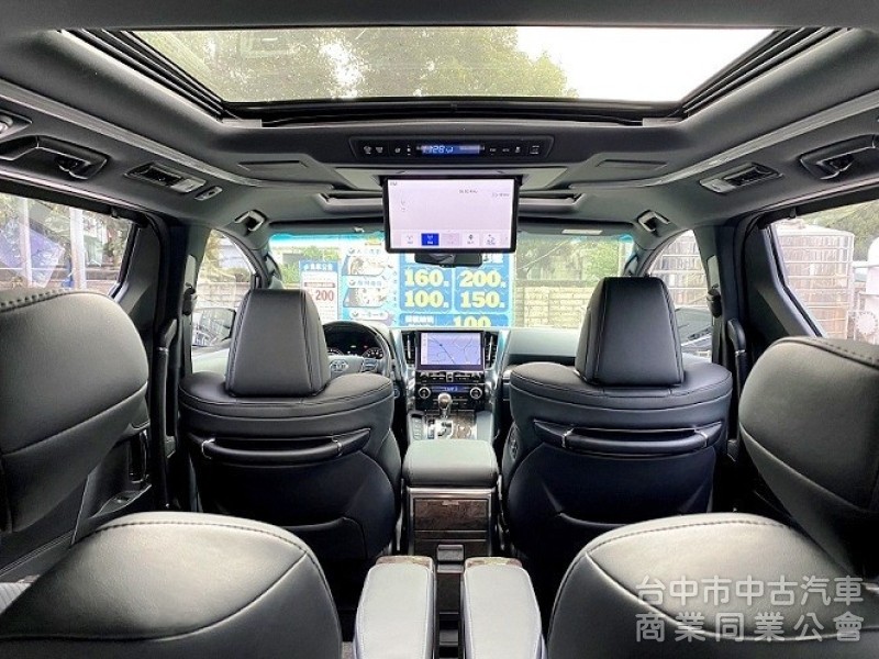 2022款 全速域自動跟車 車道維持/置中 頭等艙Ottoman座椅 360環景