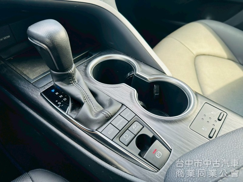 2023 Toyota camry hybrid 2.5 旗艦版  acc全速域 原廠保固中
