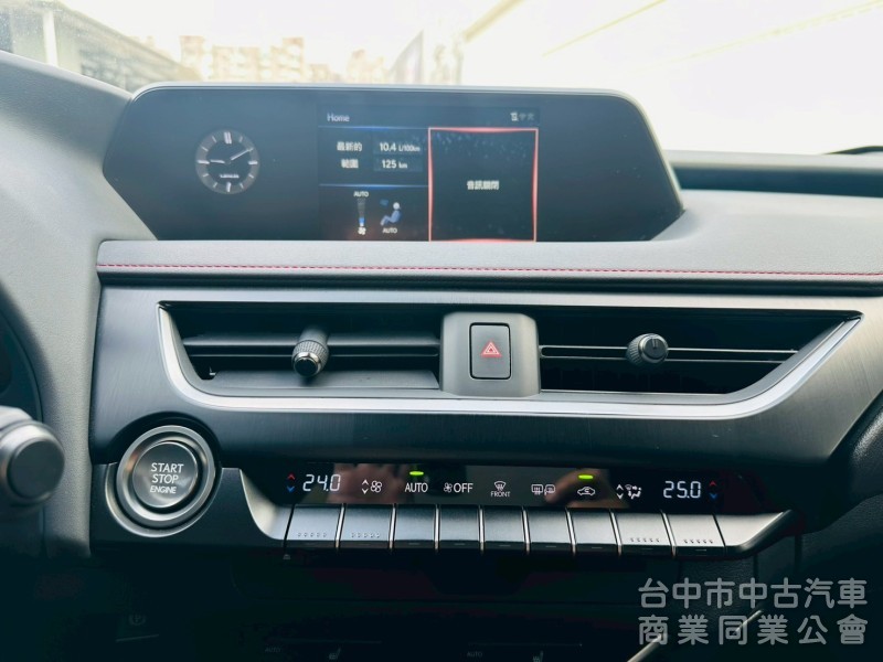 2021 Lexus ux200 f sport 低里程 電熱椅 賽車椅 盲點