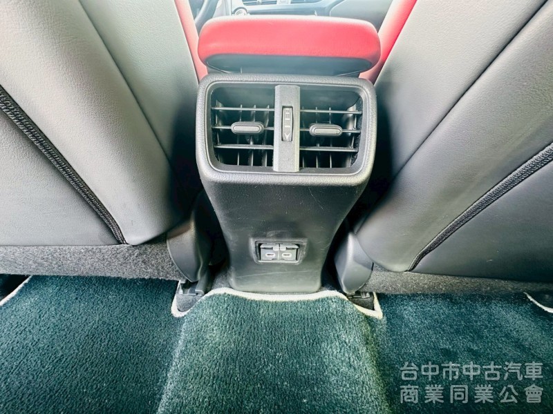 2021 Lexus ux200 f sport 低里程 電熱椅 賽車椅 盲點