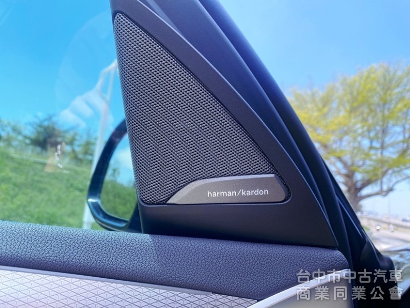 2019年式 BMW X4 M40i｜性能跑旅・豪華動感兼具