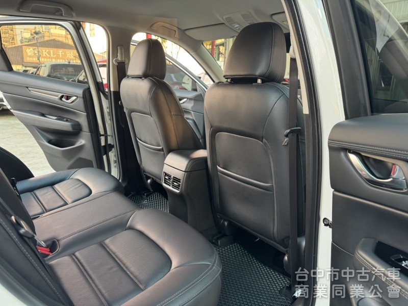 鑫華富汽車優質休旅車款