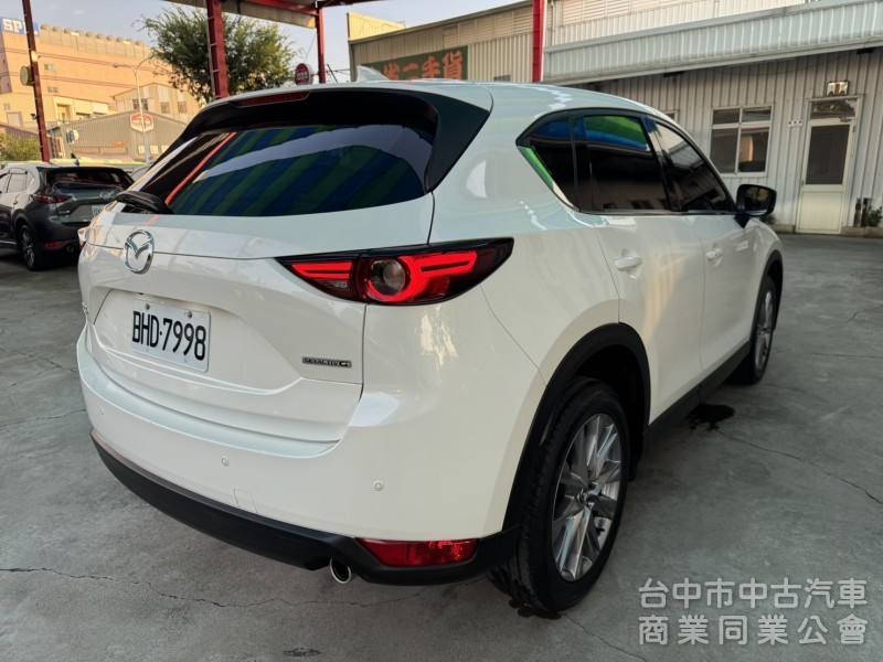 鑫華富汽車優質休旅車款