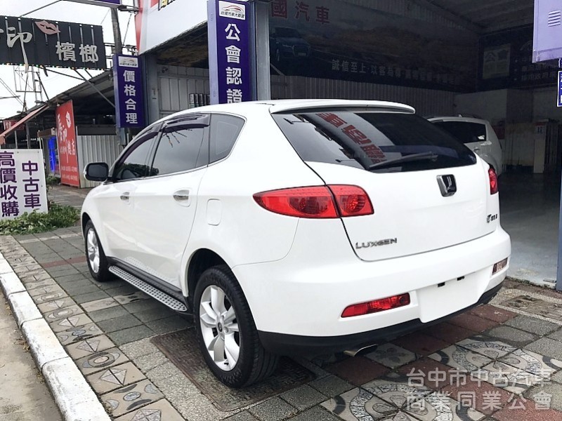 2011款.一手車 里程跑少 保証實車實價 在店 SAA認証車 可全額貸