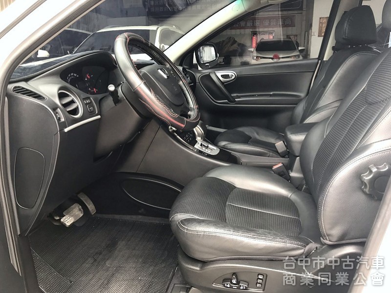 2011款.一手車 里程跑少 保証實車實價 在店 SAA認証車 可全額貸