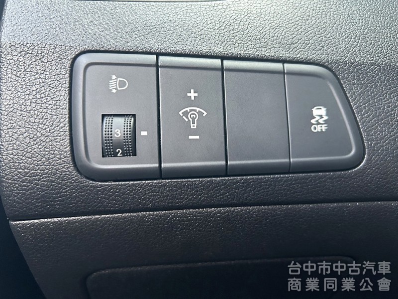  2016款.天窗 導航 EX旗艦版 保証實車實價 在店 認証車 可全額貸款