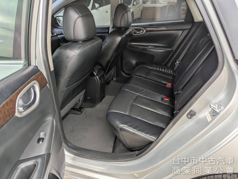 2015款一手車.認證車.免鑰匙i-key.恆溫