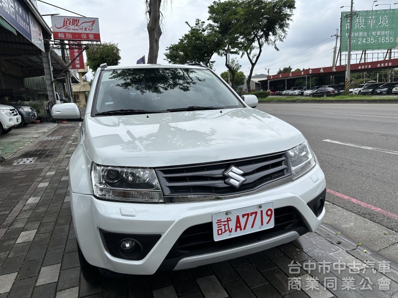 2015年Suzuki Vitara Jp 2.4cc 四輪傳動