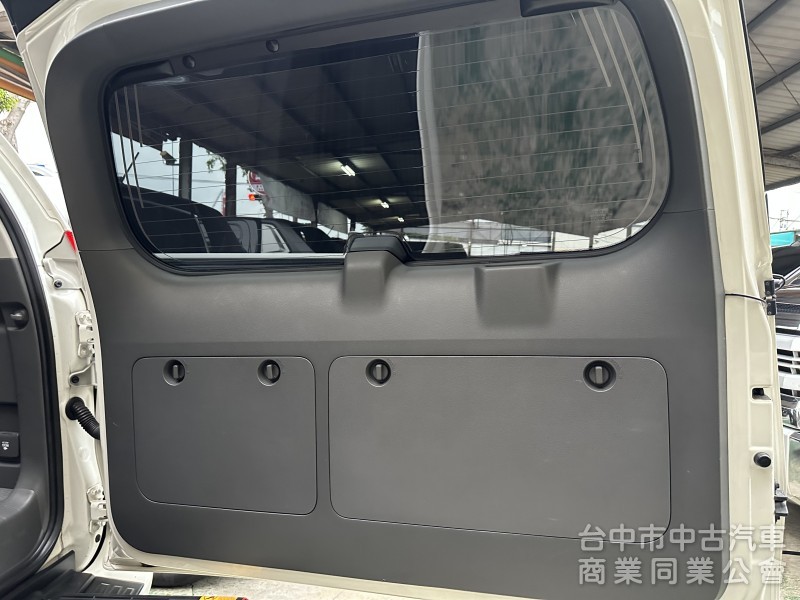 2012年領牌 豐田 Prado vx 