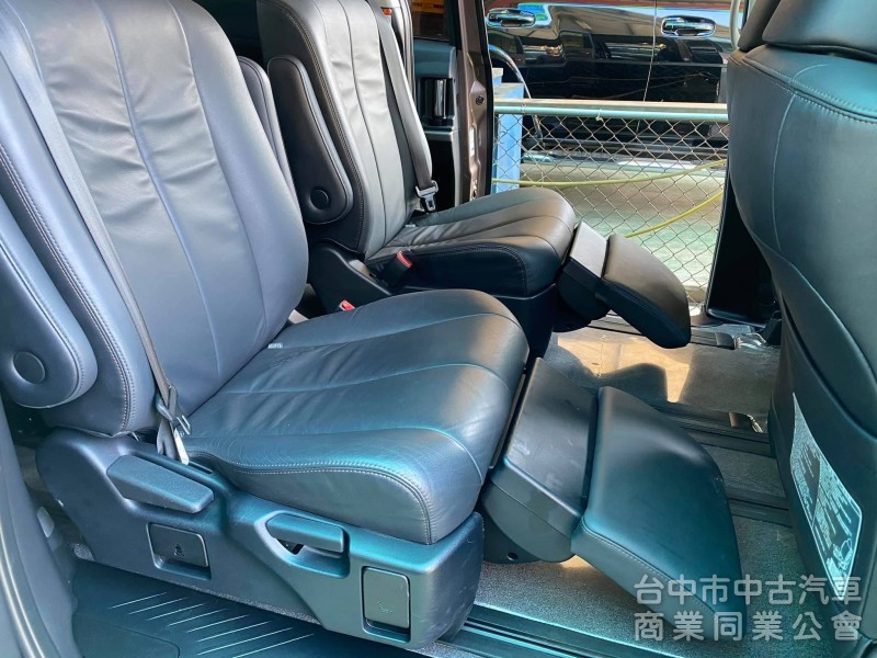 2019年 跑12萬km Toyota Previa 2.4cc 豪華版 頂級版