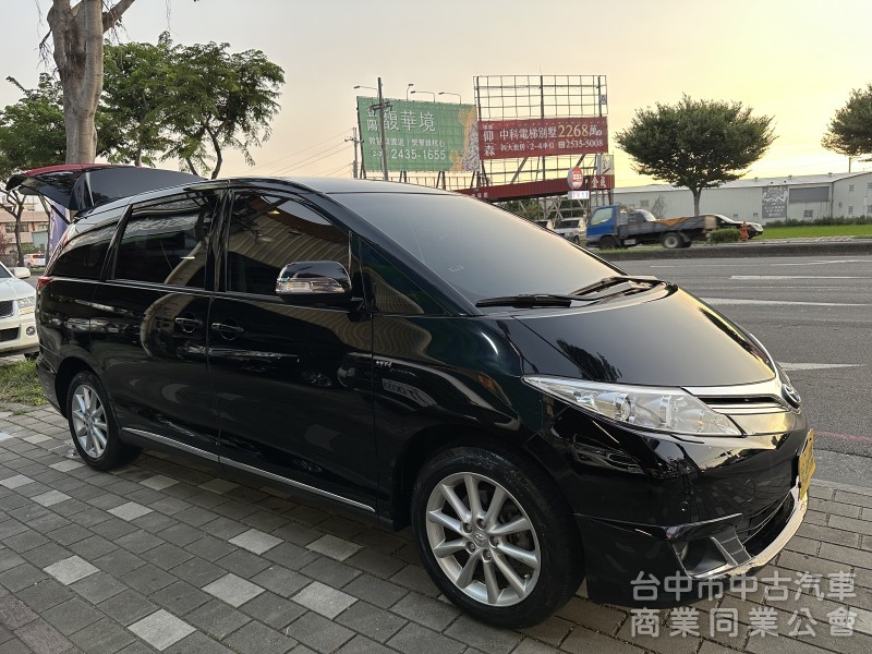 2019年 跑12萬km Toyota Previa 2.4cc 豪華版 頂級版