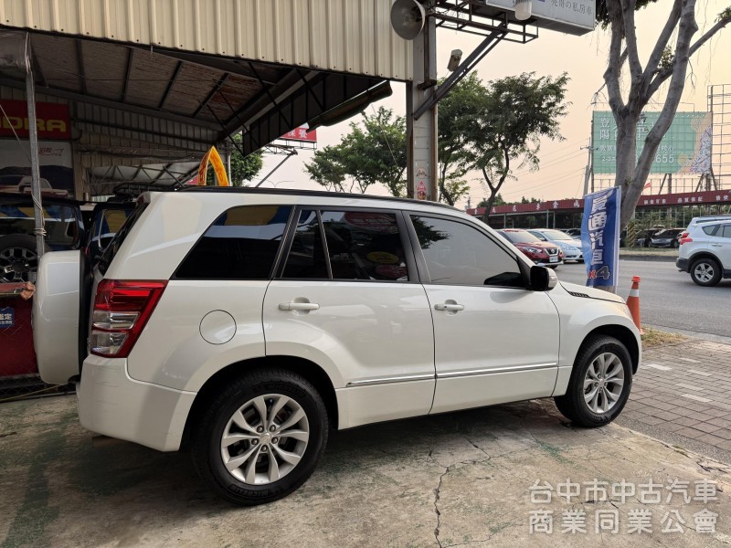 Vitara Jp 2.4cc 四輪傳動