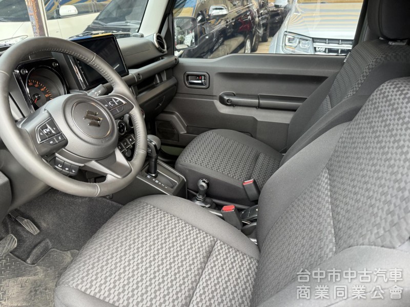 JImny 吉米 jB74 四輪傳動 跑2千公里