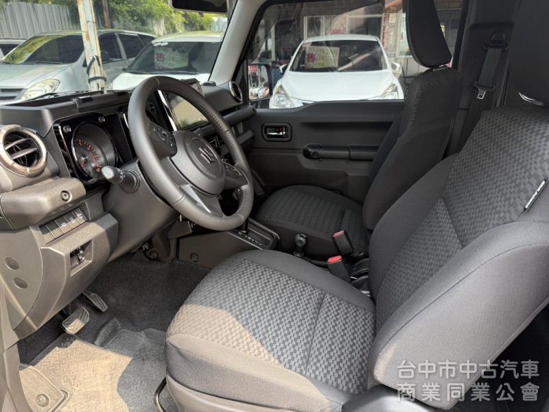 JImny 吉米 jB74 四輪傳動 跑2千公里