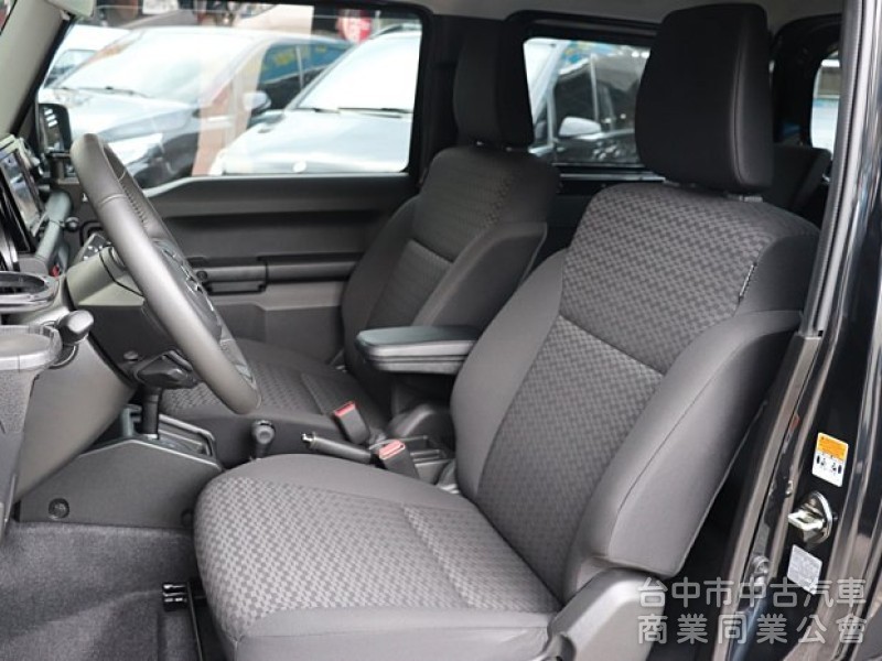 JImny 2024年 四輪傳動