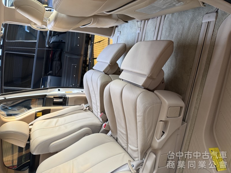 Previa 2.4cc 豪華版