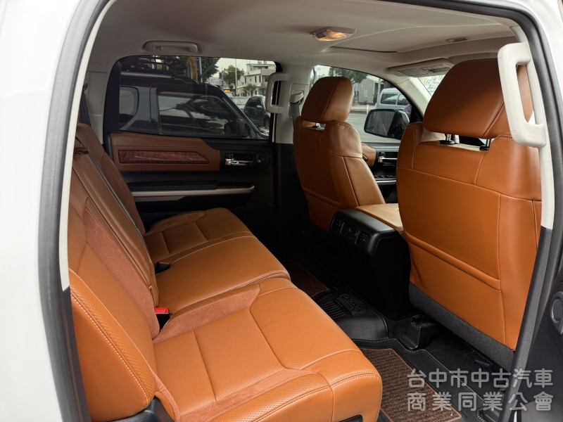 Tundra 豐田貨車 2017年 1794紀念版本