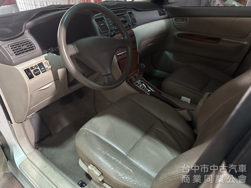 2001 Toyota ALTIS 