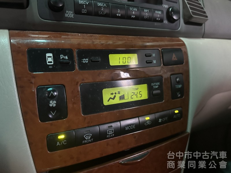 2001 Toyota ALTIS 
