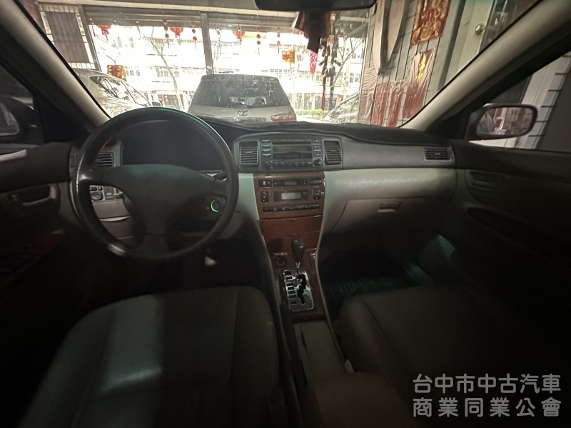 2001 Toyota ALTIS 