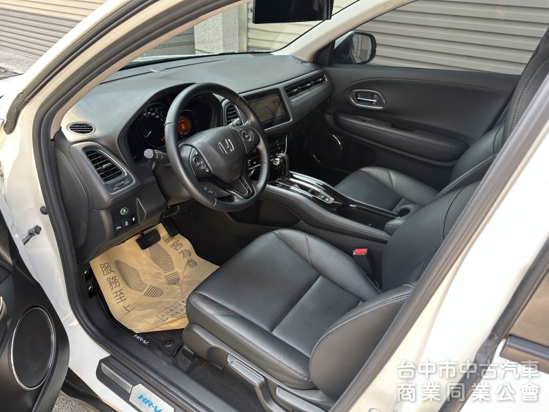 【 2019/11 出廠 Honda HR-V 1.8 S 】  2020車型 #跑七萬多公里  原廠保養 