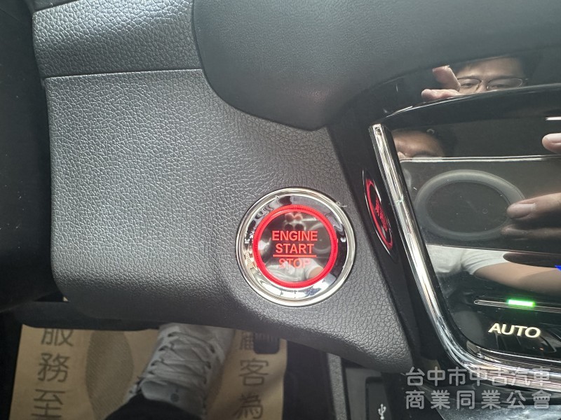 【 2019/11 出廠 Honda HR-V 1.8 S 】  2020車型 #跑七萬多公里  原廠保養 