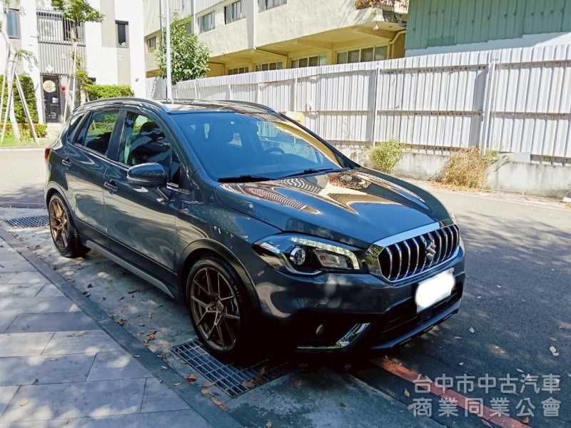 2019 Suzuki SX4 1.4T LED 頭燈 原廠保養